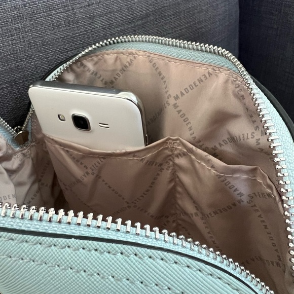 NEW STEVE MADDEN BMAGGIE DOME CROSSBODY BAG - Picture 5 of 8